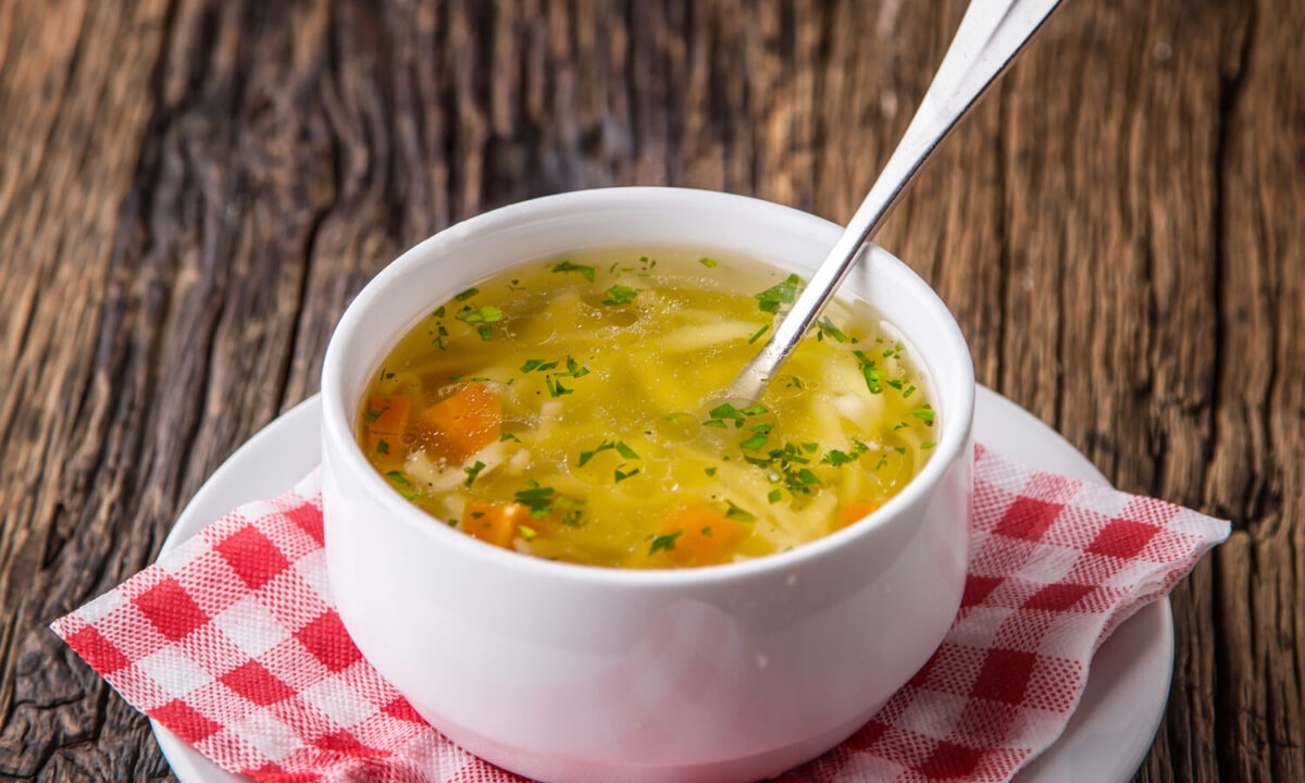 Курячий бульйон