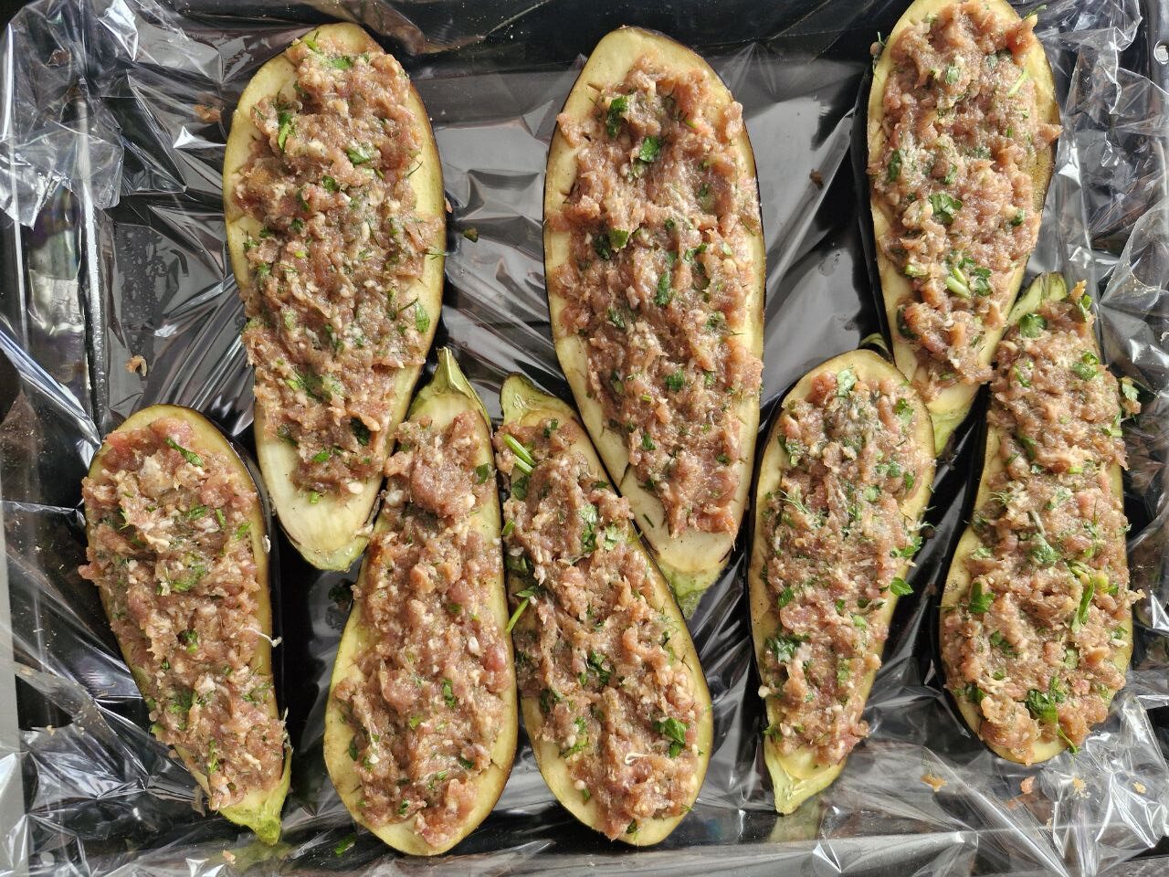 Баклажани з фаршем
