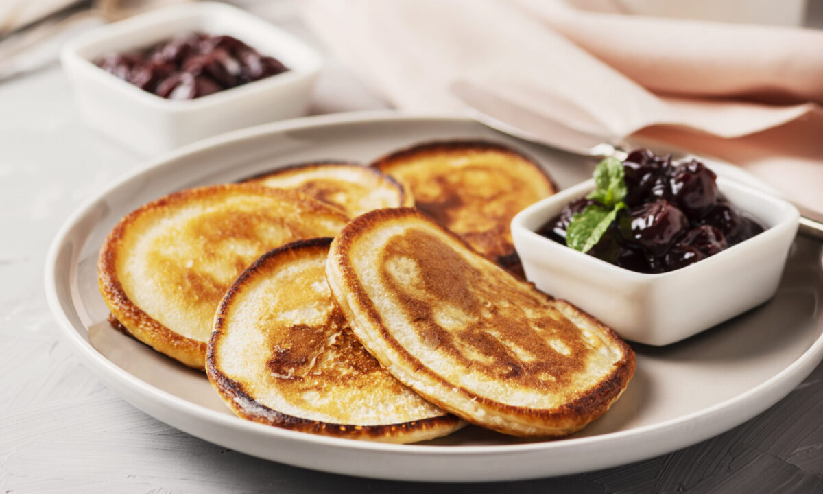 Оладьи з джемом