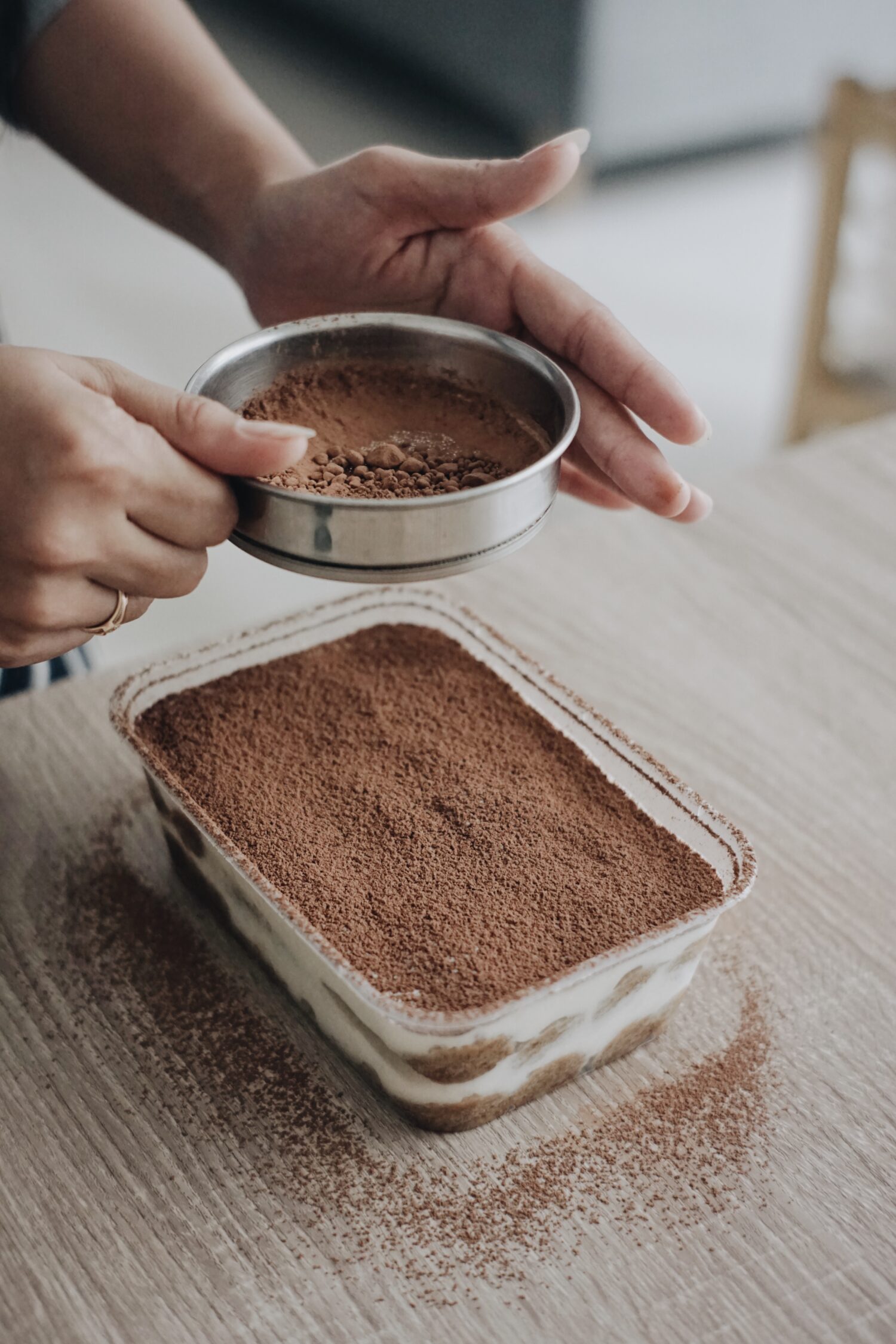 Подача тирамису