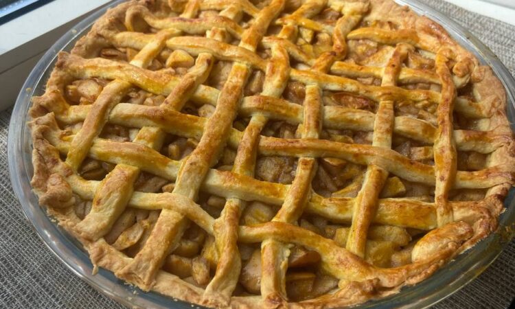 Яблочный пирог