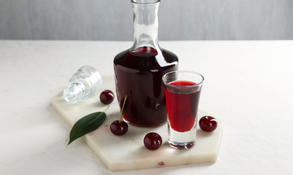 Вишнева настоянка