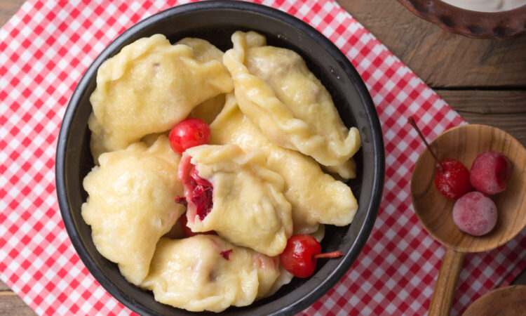 Вареники з вишнями