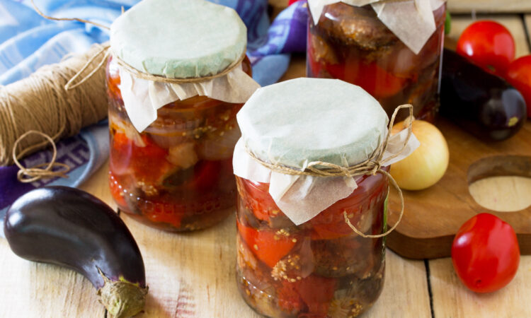 Консервований салат