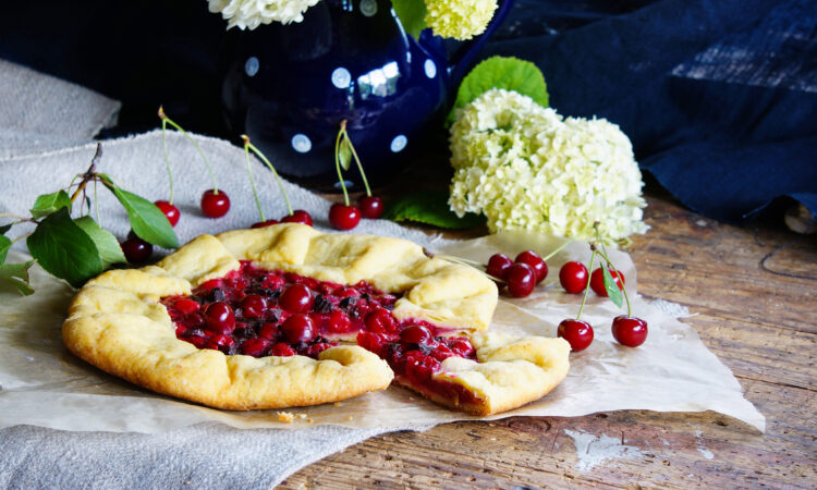 Галета с ягодами