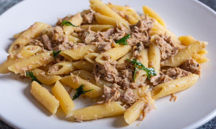 Паста с тунцом
