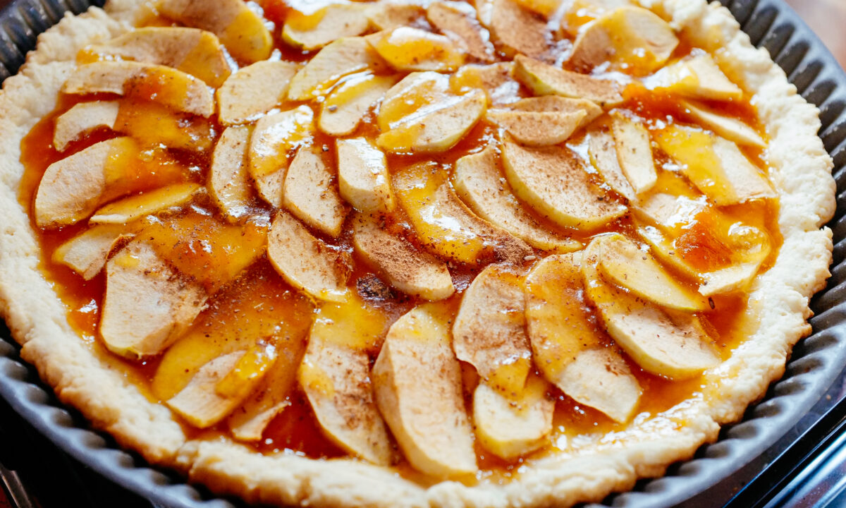Тарт з яблуками