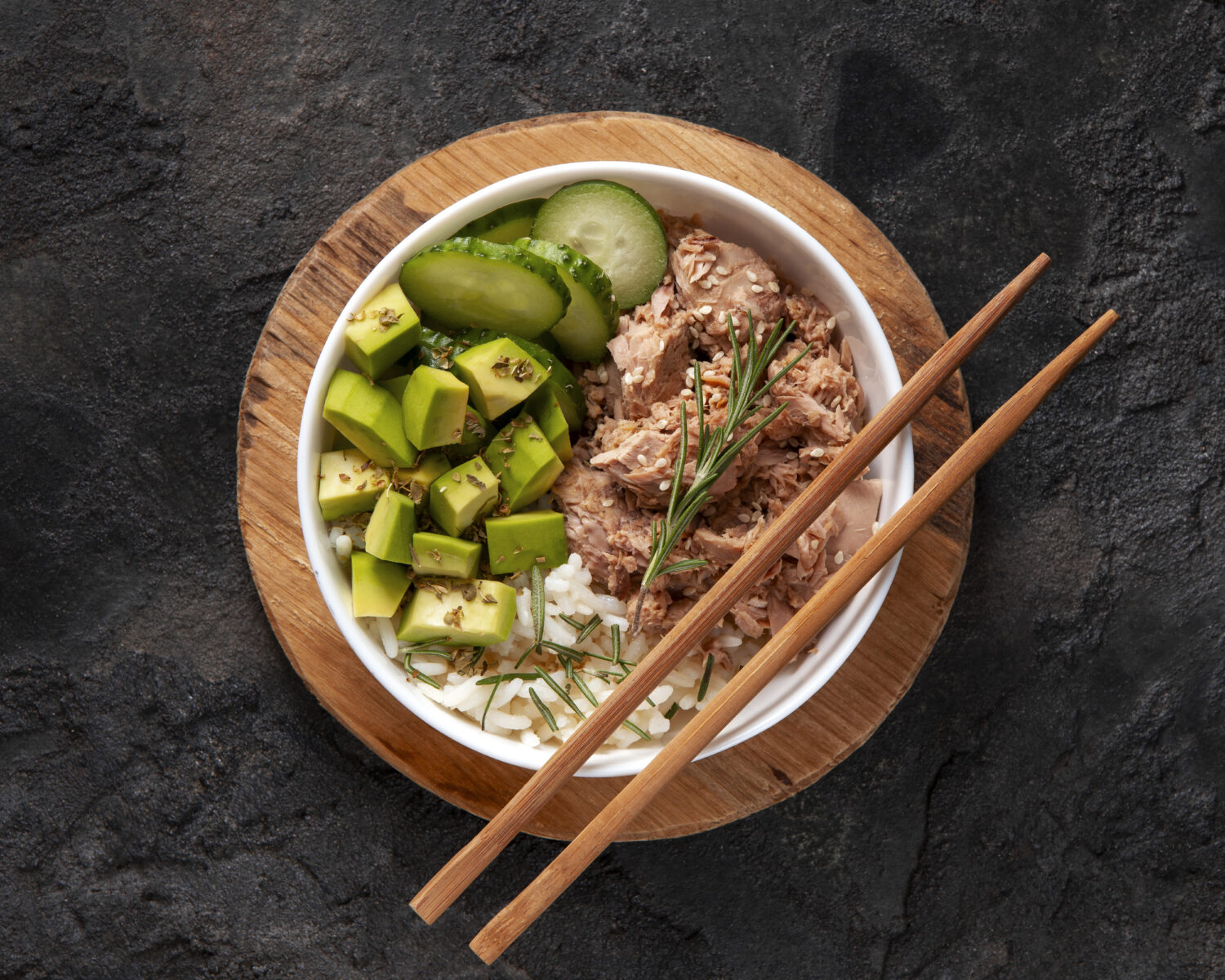 Боул з тунцем