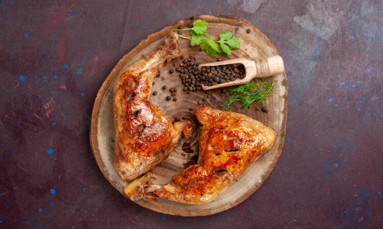 Індичка з яблуками і чорносливом