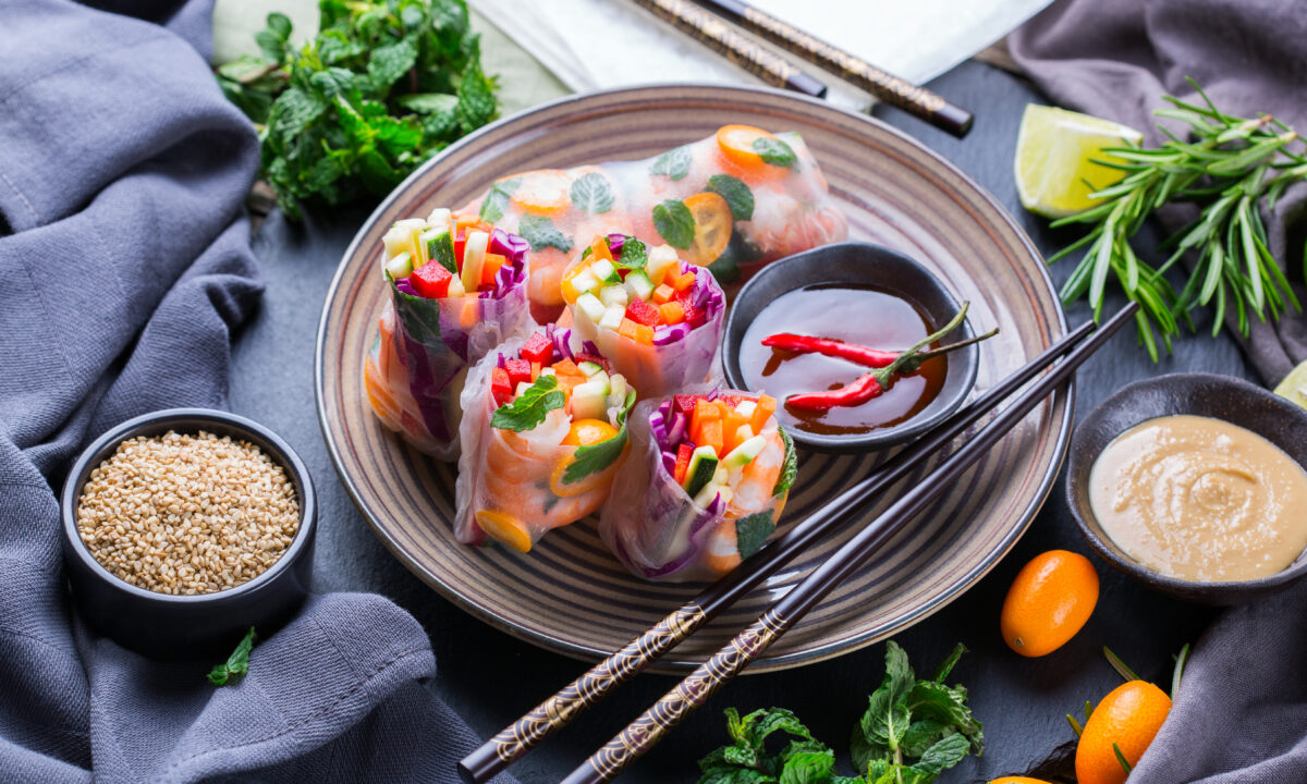 Спринг-роллы с овощами и тофу