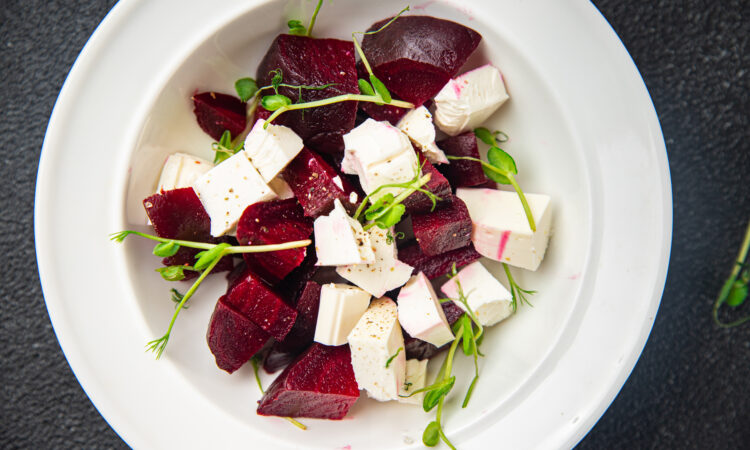 Салат из печеной свеклы
