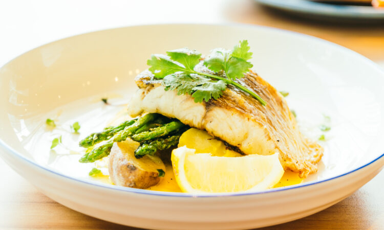 Камбала запеченная