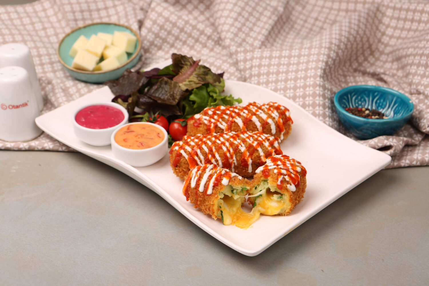 Ніжні рулети з крабових паличок з грибами та сиром за 30 хвилин