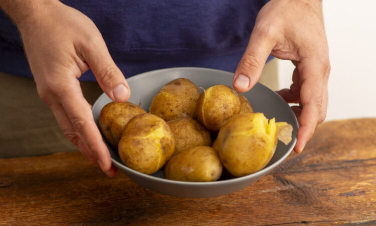 Картопля в мундирах