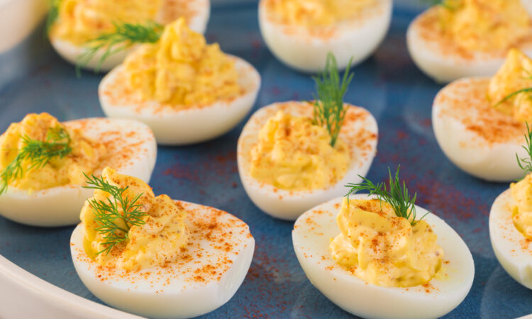 Фаршировані яйця
