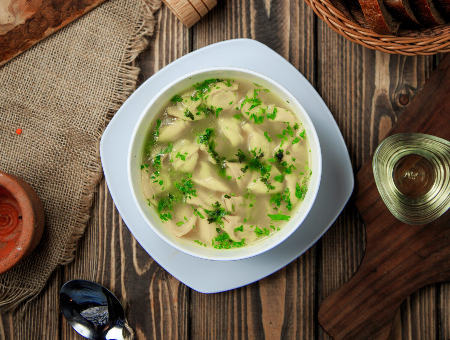 Суп з пельменями