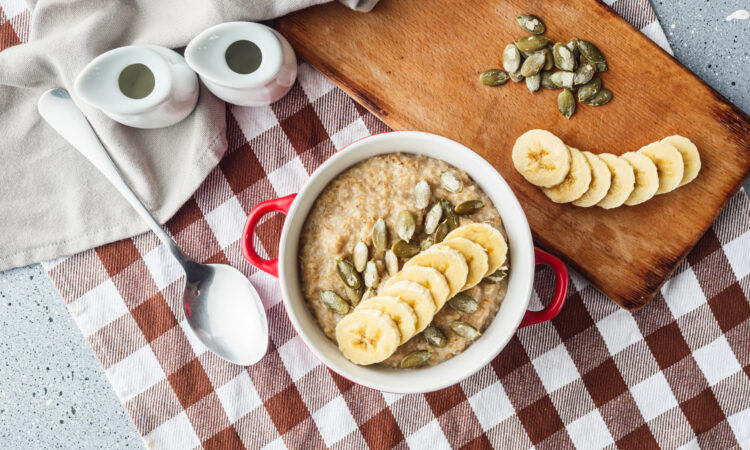 Льняная каша с бананом и медом