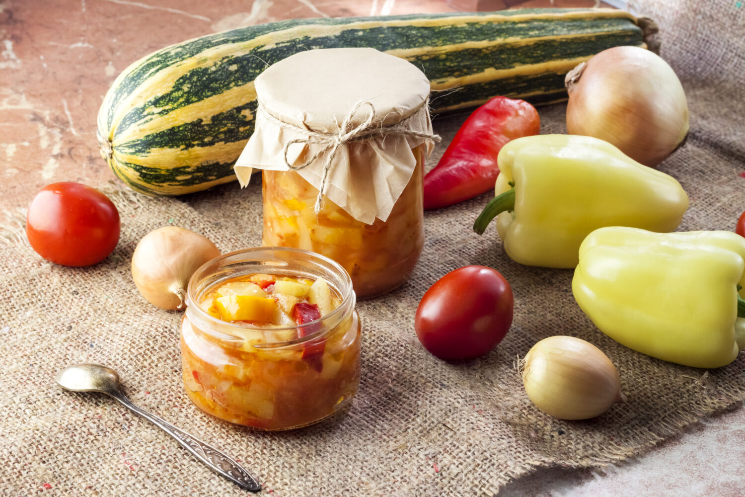 Смачне лечо з кабачками на зиму: секрети приготування