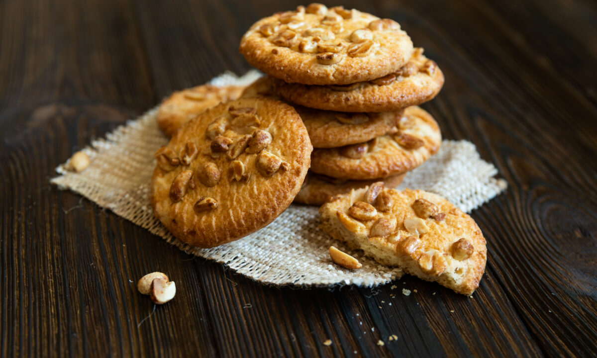 Ароматное ореховое печенье с нежной текстурой