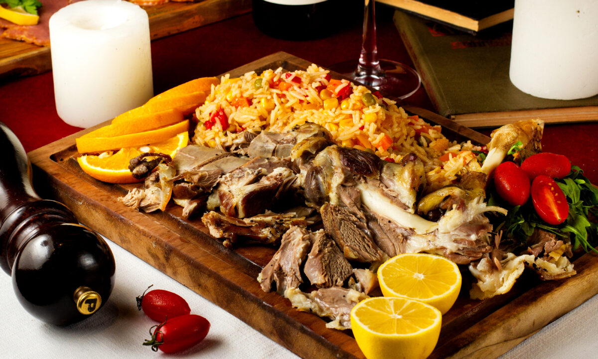 Азербайджанский плов с бараниной и гранатом: традиционный рецепт