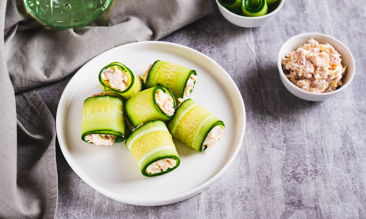 Свіжий рол з креветками та тунцем: ідеальна закуска