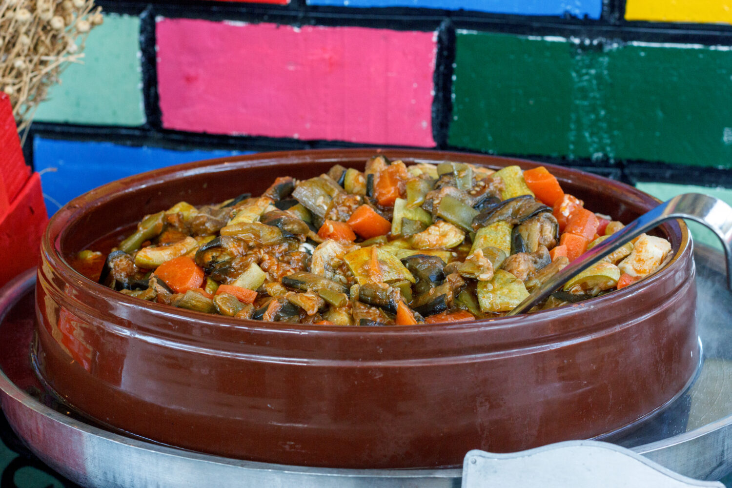 Ароматний аджапсандал: овочеве рагу з баклажанів та перцю