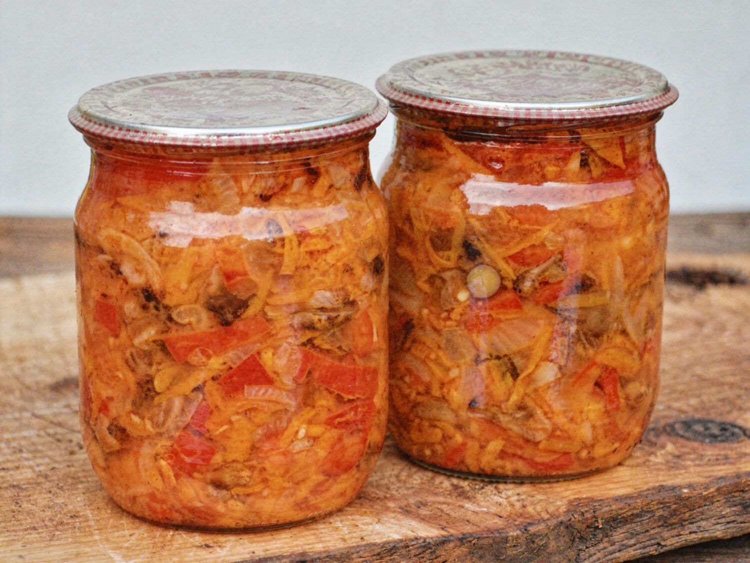 Смачний зимовий салат з грибами: простий рецепт