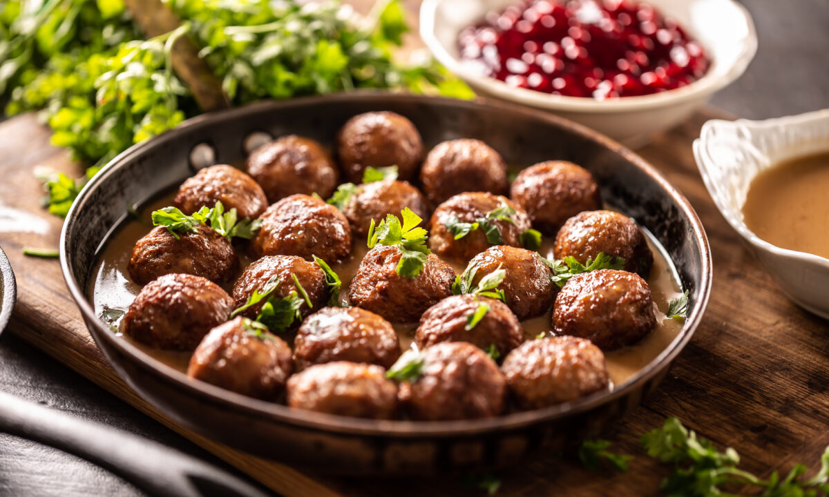 Вкусные тефтели в духовке