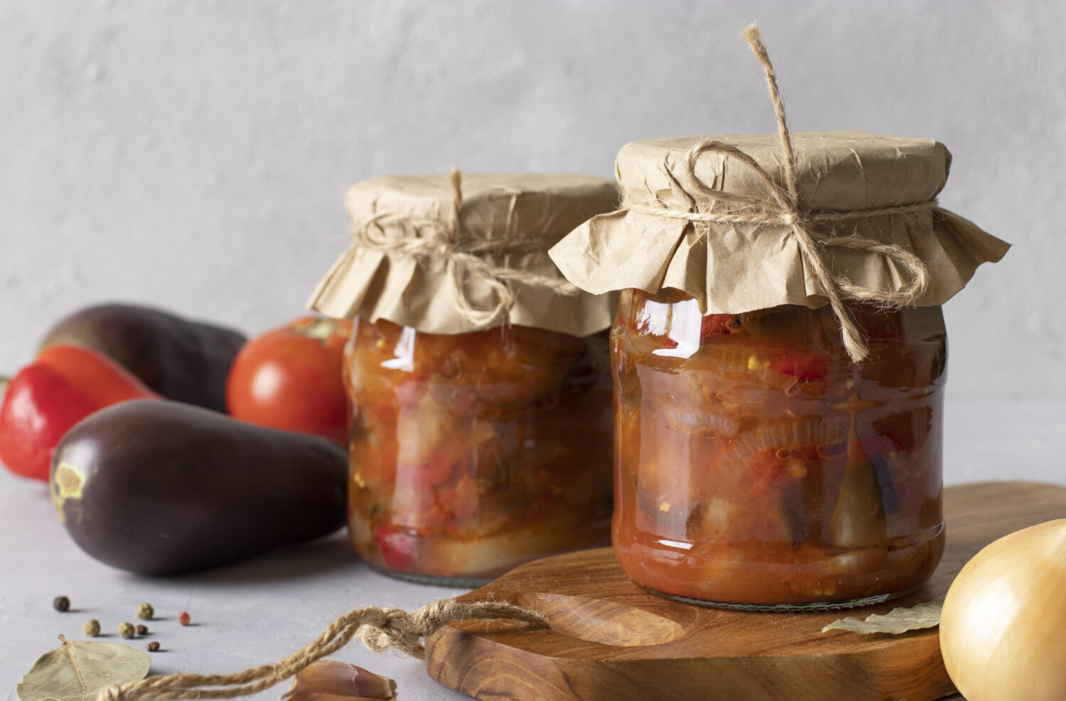 Вкусные баклажаны в томатном соусе на зиму