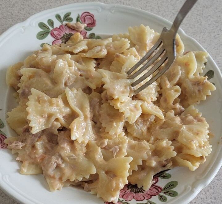макароны с тунцом