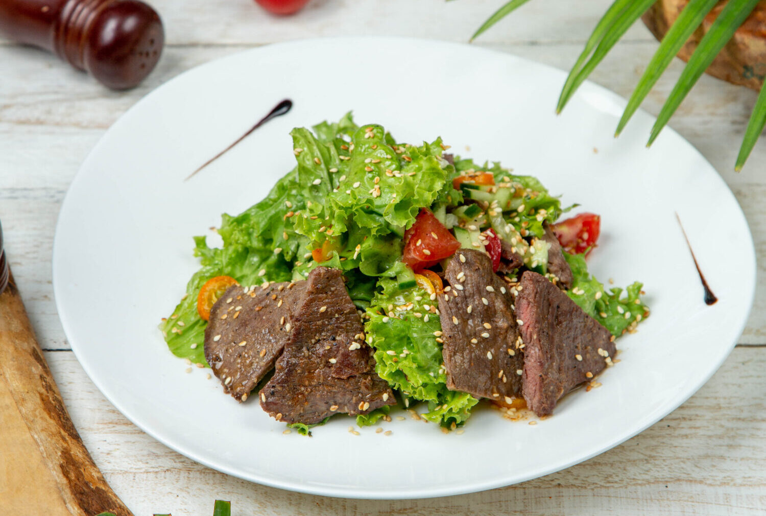 Салат з яловичиною