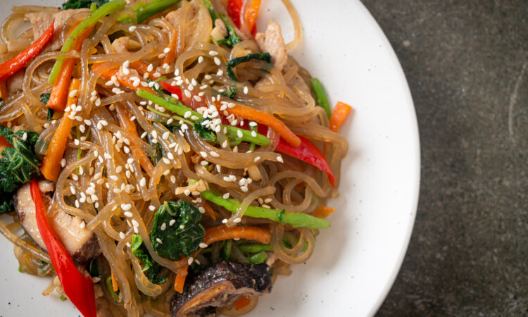 Вкусная фунчоза с овощами за 20 минут