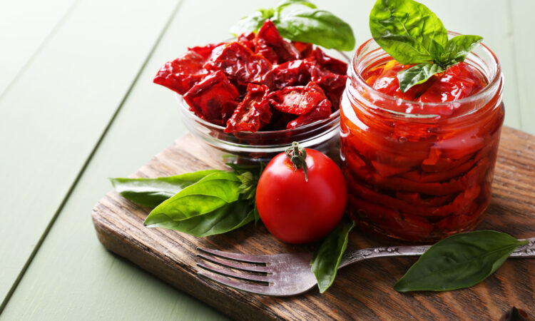 В'ялені помідори на зиму: ароматний рецепт для гурманів