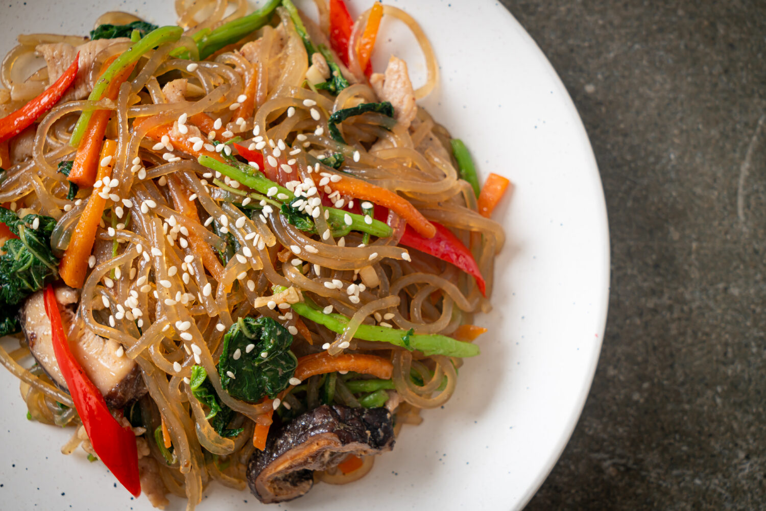 Смачна фунчоза з овочами за 20 хвилин