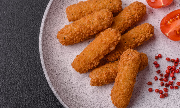 Картопляні палички з сиром: швидка та смачна закуска