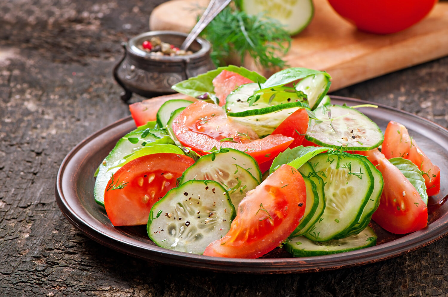 Салат огірки помідори