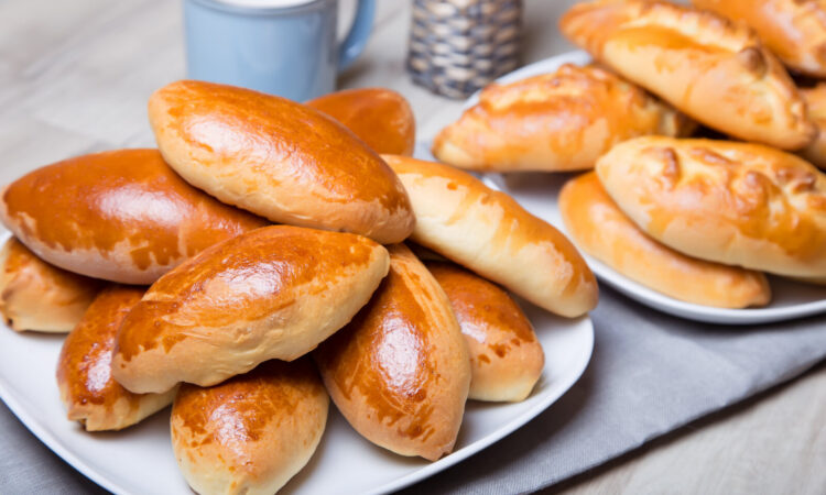 Пиріжки з капустою з духовки